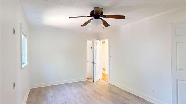 1105 Woodleigh SE Road, Marietta, GA 30008