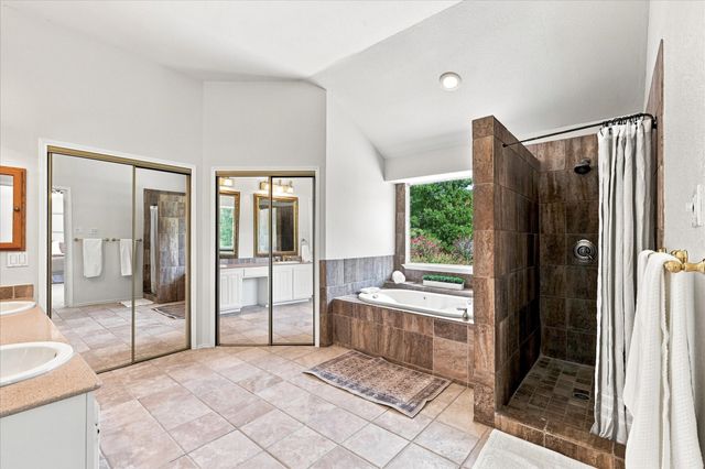 2312 Misty Trail Lane, Flower Mound, TX 75028