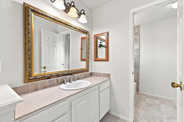 2312 Misty Trail Lane, Flower Mound, TX 75028