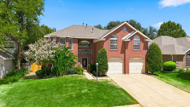 2312 Misty Trail Lane, Flower Mound, TX 75028