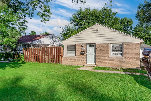 9953 Elm Circle Drive, Oak Lawn, IL 60453