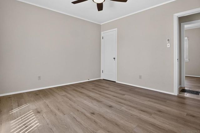 2444 Curlew St, San Diego, CA 92101