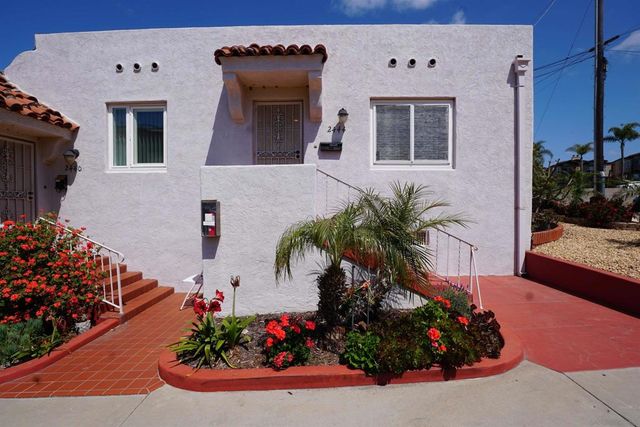 2444 Curlew St, San Diego, CA 92101