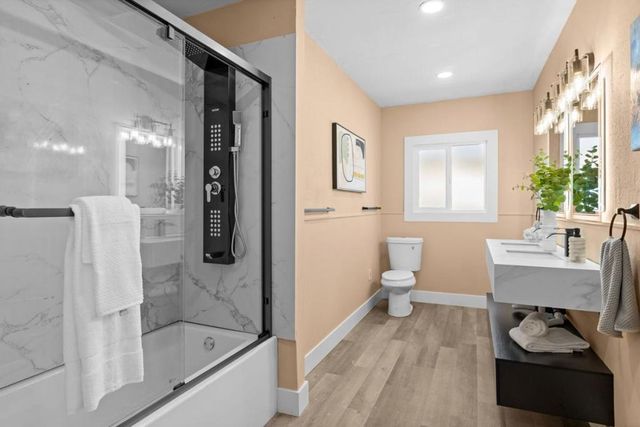 2926 E 22nd Street, Oakland, CA 94601