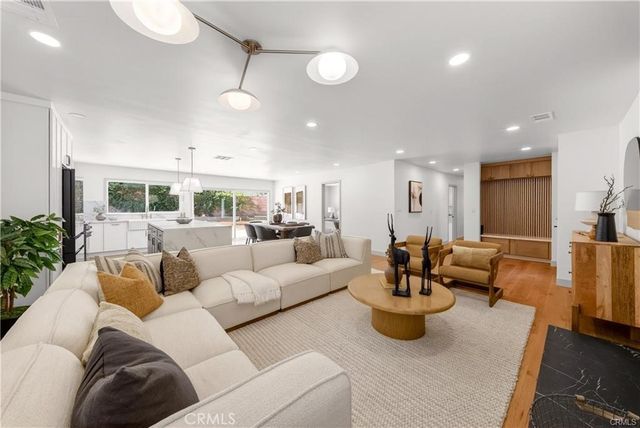 1691 Bullard, Santa Ana, CA 92705