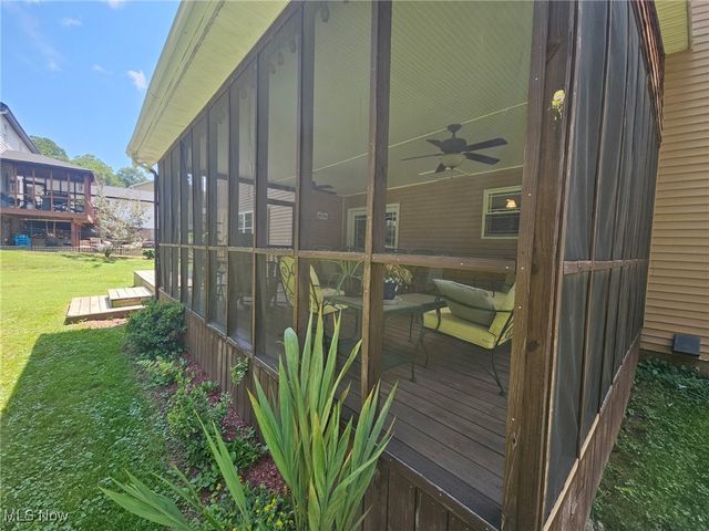 1023 51st Street, Vienna, WV 26105