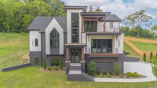 6704 Gower Rd, Nashville, TN 37209