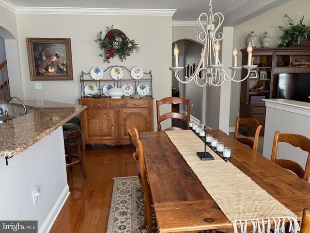 2 PORTOFINO DR, Hamilton, NJ 08691