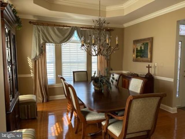 2 PORTOFINO DR, Hamilton, NJ 08691