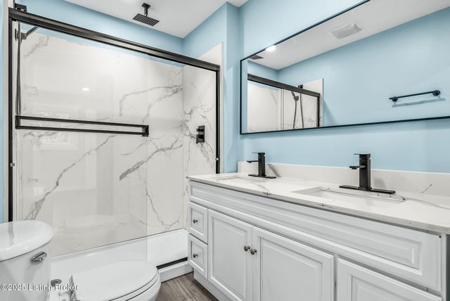 1201 Evelyn Dr, Radcliff, KY 40160