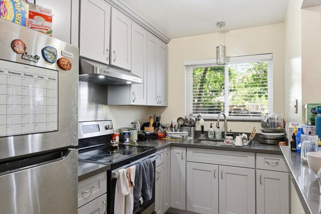 1195 Weyburn Lane, San Jose, CA 95129