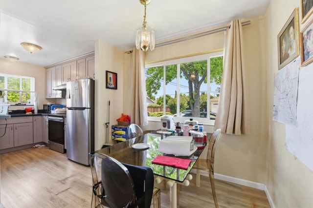 1195 Weyburn Lane, San Jose, CA 95129