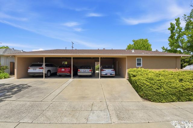 1195 Weyburn Lane, San Jose, CA 95129