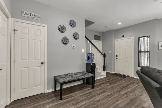 1125 Kathy Lane 8, Lewisville, TX 75067