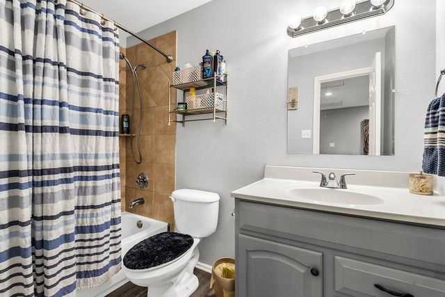 1125 Kathy Lane 8, Lewisville, TX 75067