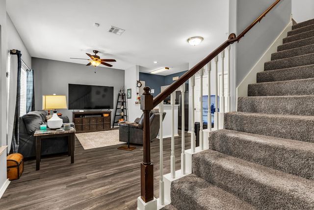 1125 Kathy Lane 8, Lewisville, TX 75067