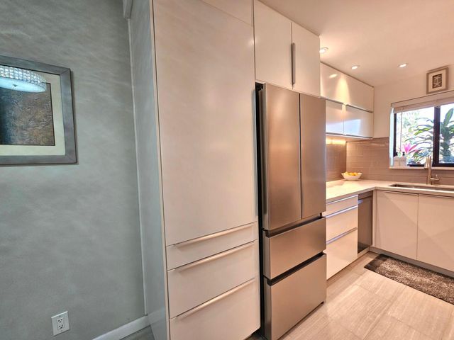 3204 SE 11th Street 106, Pompano Beach, FL 33062