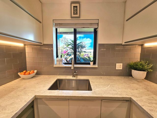 3204 SE 11th Street 106, Pompano Beach, FL 33062