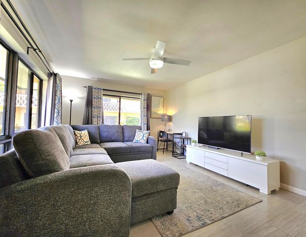 3204 SE 11th Street 106, Pompano Beach, FL 33062