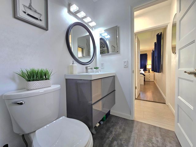 3204 SE 11th Street 106, Pompano Beach, FL 33062