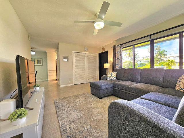 3204 SE 11th Street 106, Pompano Beach, FL 33062