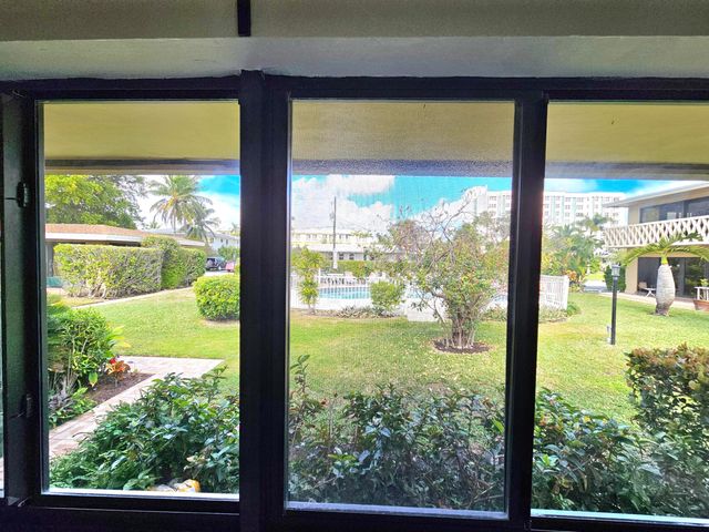 3204 SE 11th Street 106, Pompano Beach, FL 33062