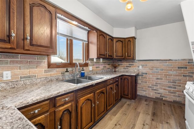 29324 58th Avenue, Paw Paw, MI 49079