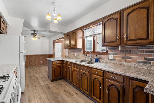 29324 58th Avenue, Paw Paw, MI 49079