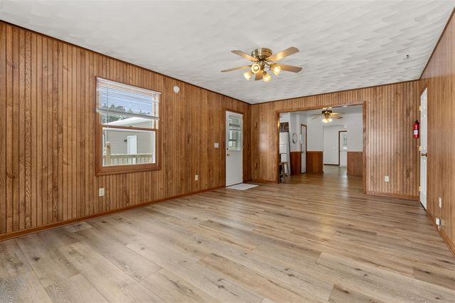 29324 58th Avenue, Paw Paw, MI 49079