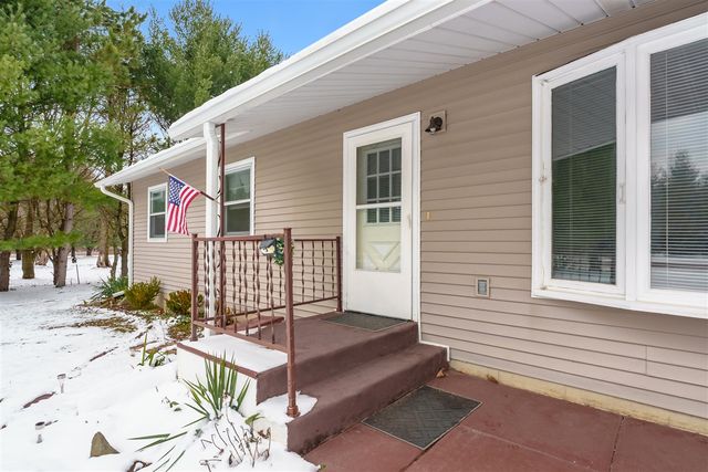 29324 58th Avenue, Paw Paw, MI 49079