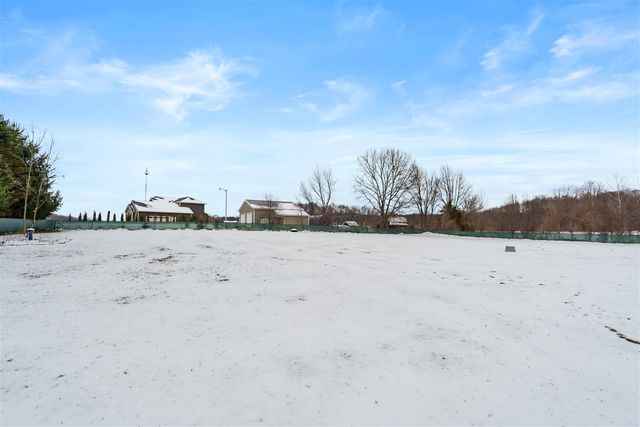 29324 58th Avenue, Paw Paw, MI 49079