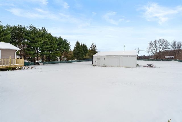 29324 58th Avenue, Paw Paw, MI 49079