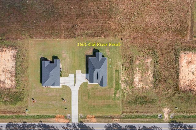 1601 Old River Road, Elloree, SC 29047