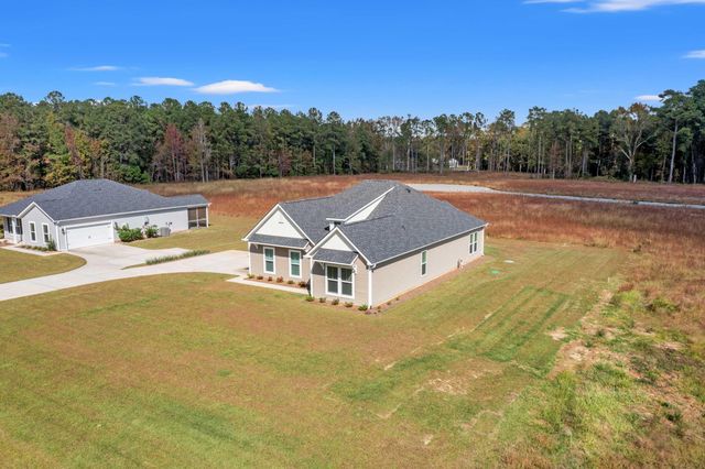 1601 Old River Road, Elloree, SC 29047