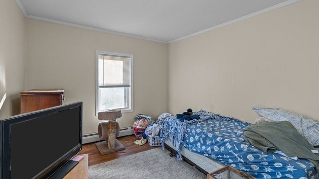 5 B St, Douglas, MA 01516