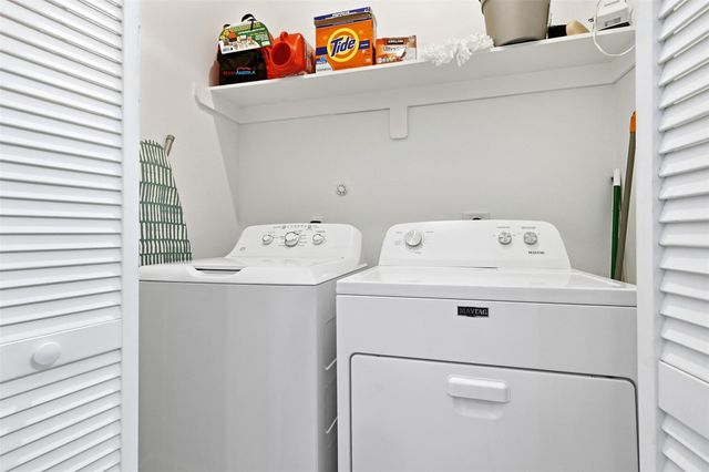 4119 Royal Tern Lane, Galveston, TX 77554