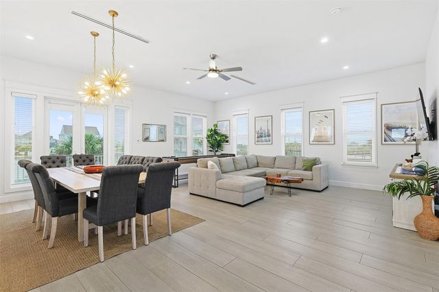 4119 Royal Tern Lane, Galveston, TX 77554