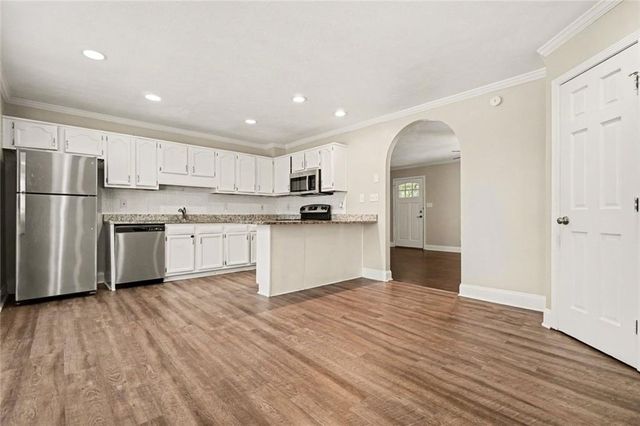 613 Cedar Creek Drive, Dallas, GA 30157