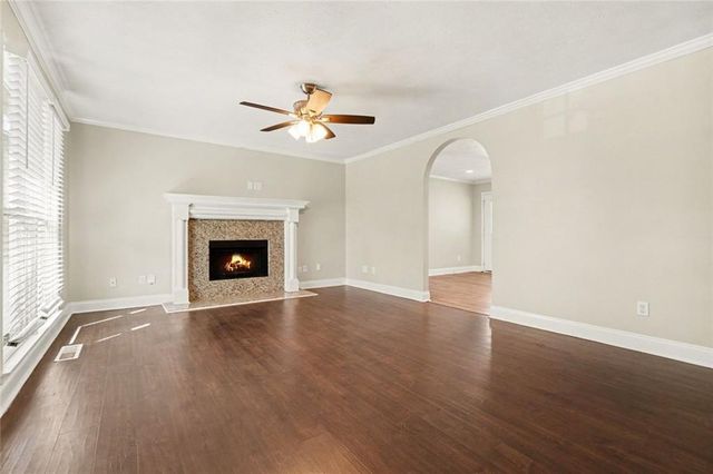 613 Cedar Creek Drive, Dallas, GA 30157