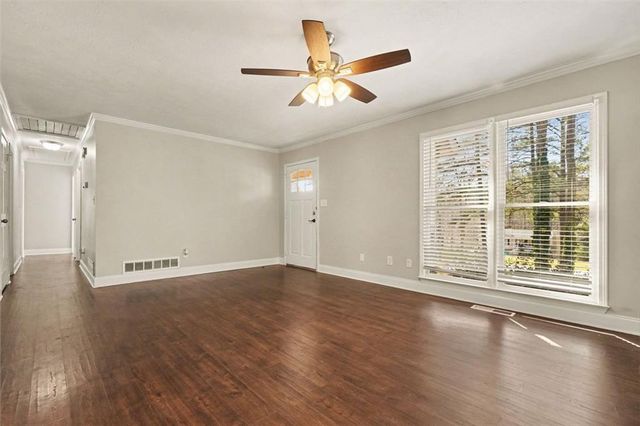 613 Cedar Creek Drive, Dallas, GA 30157