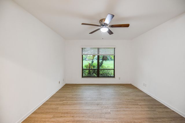 13867 Eastpointe Way, Palm Beach Gardens, FL 33418