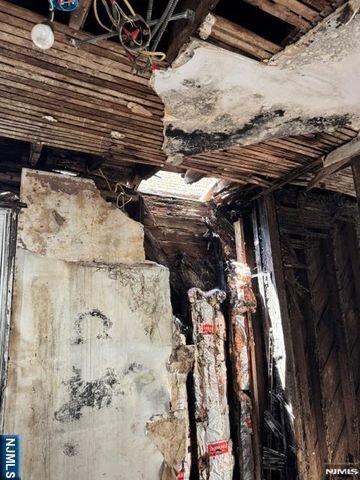 38 Sunset Avenue, Newark, NJ 07106