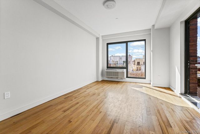 444 Graham Avenue 5K, Brooklyn, NY 11211