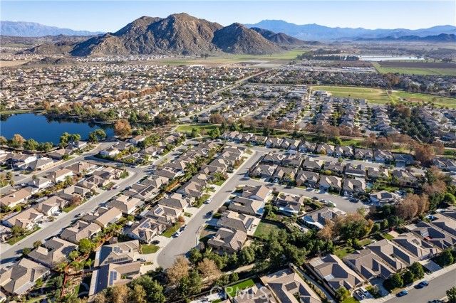 29351 Castaway Court, Menifee, CA 92585