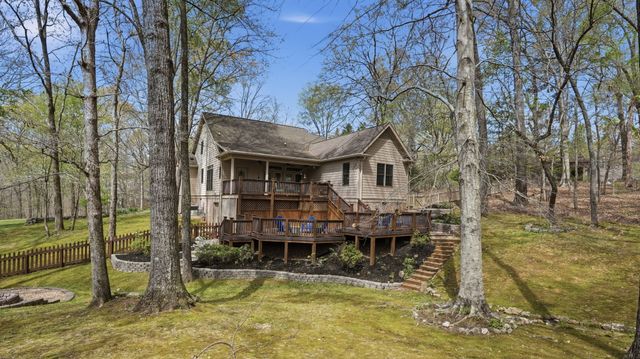 240 Lake Hills Rd, Tullahoma, TN 37388
