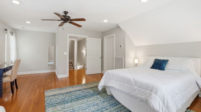 240 Lake Hills Rd, Tullahoma, TN 37388