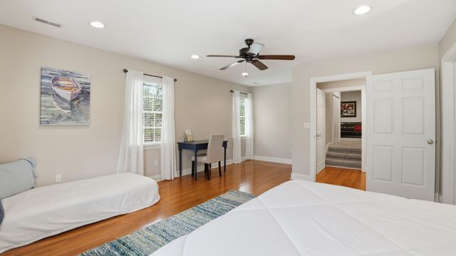 240 Lake Hills Rd, Tullahoma, TN 37388