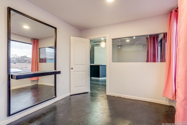 7819 Pipers Creek, San Antonio, TX 78251
