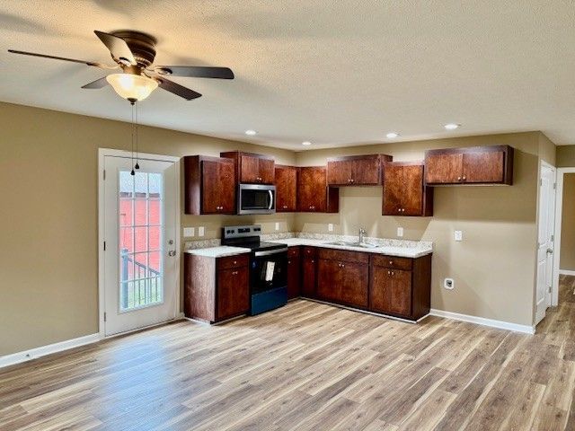 206 Hotel St, Decherd, TN 37324