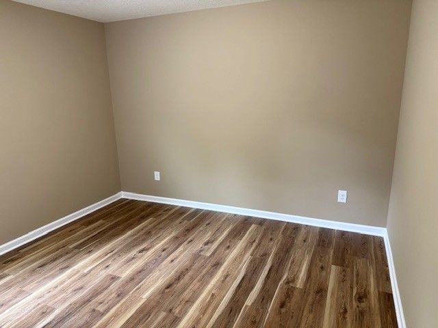 206 Hotel St, Decherd, TN 37324